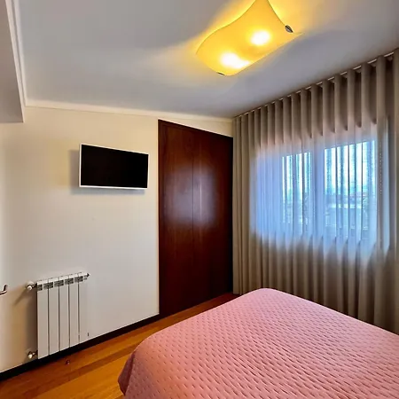 Foz & Farol House - *