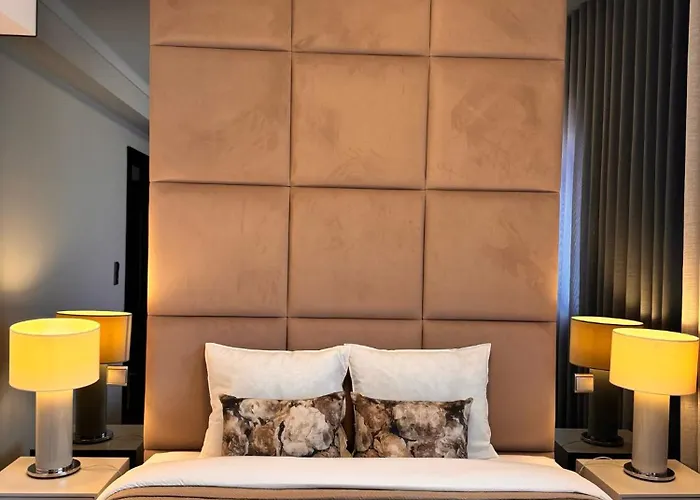 בית נופש Foz & Farol House - *