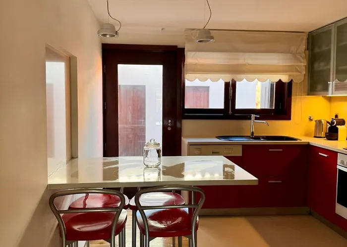 Дом отдыха Foz & Farol House - Эшпозенди